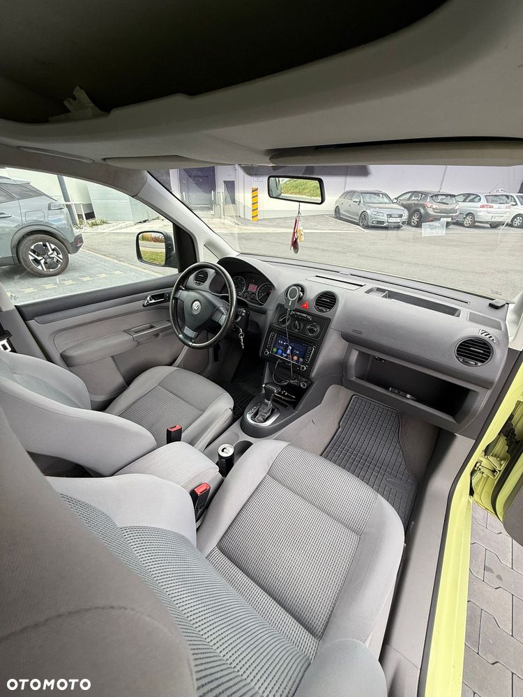 Volkswagen Caddy Life DSG - 7