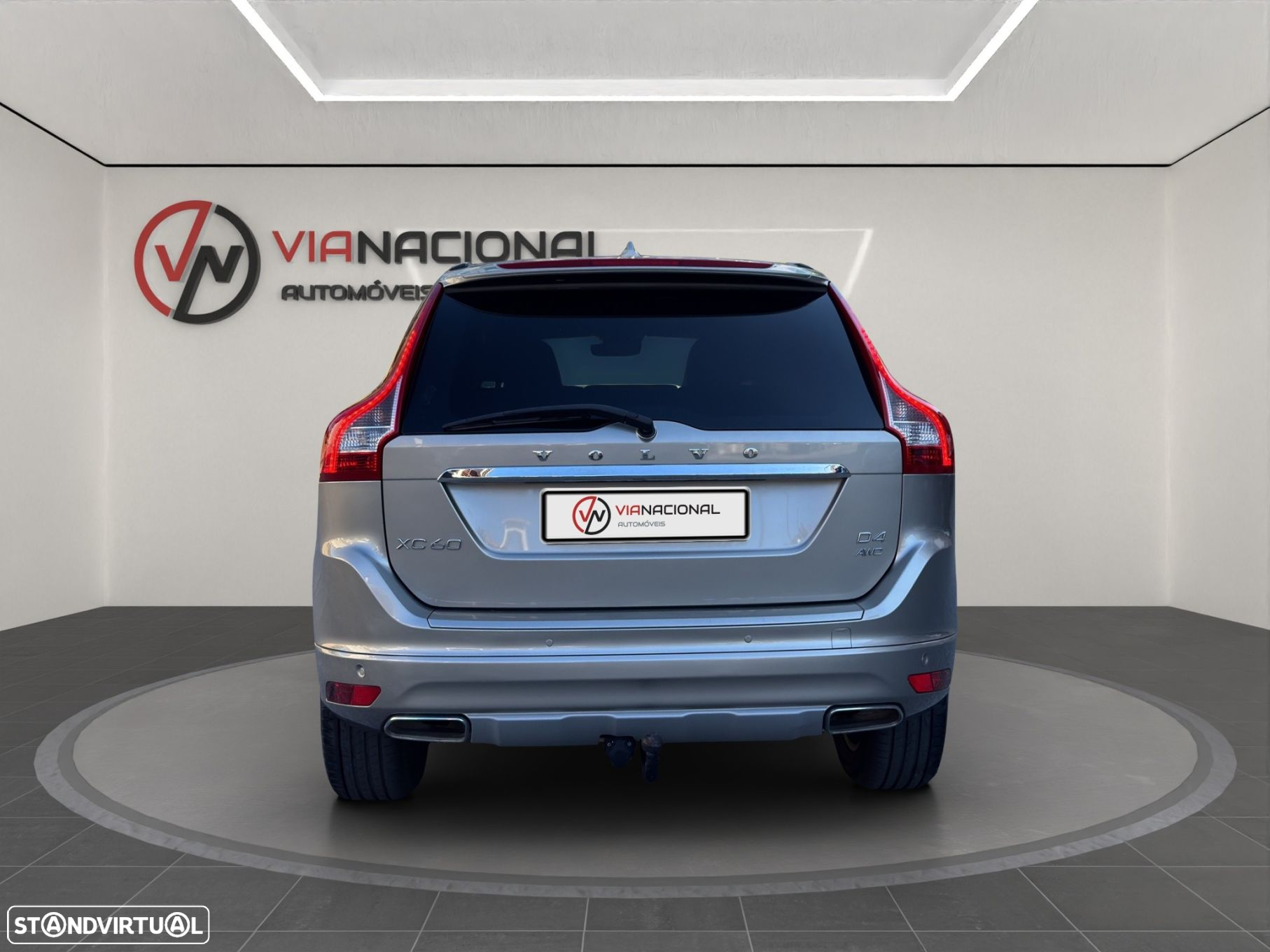 Volvo XC 60 2.4 D4 Summum AWD Geartronic - 6