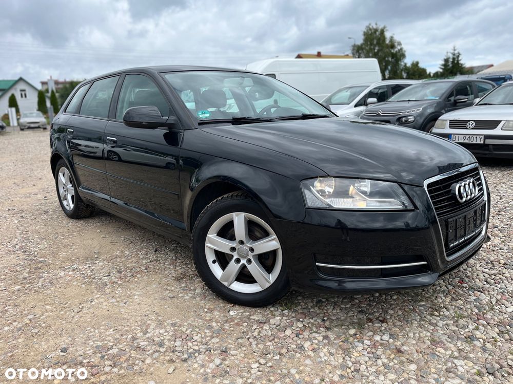 Audi A3 Sportback 1.6 Attraction - 3
