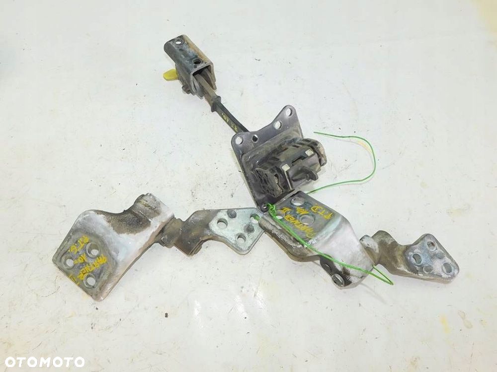 PARTNER II 08- ZAWIASY OGRANICZNIK DRZWI PRAWY TYŁ - 3