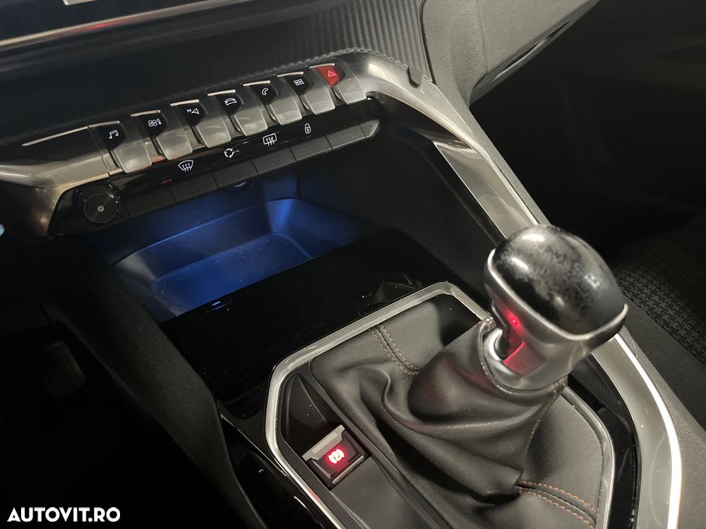 Peugeot 5008 1.5 BlueHDI s&s Active - 22