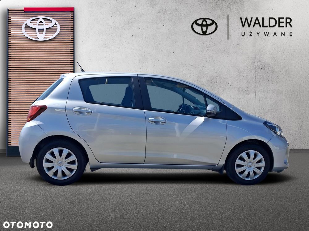 Toyota Yaris - 6
