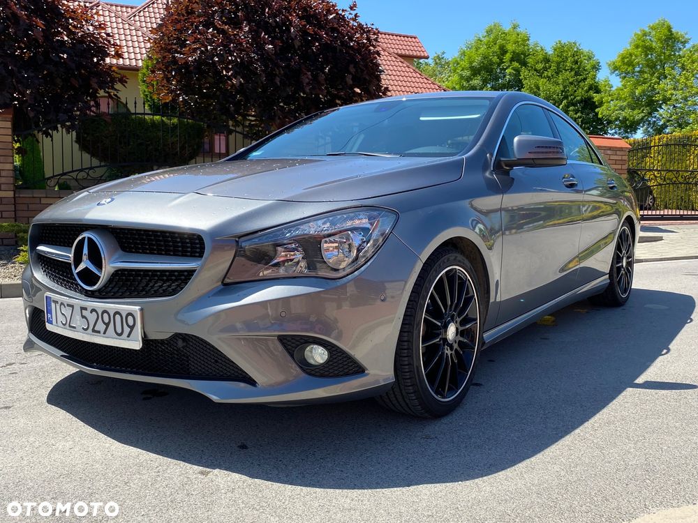 Mercedes-Benz CLA 180 - 16