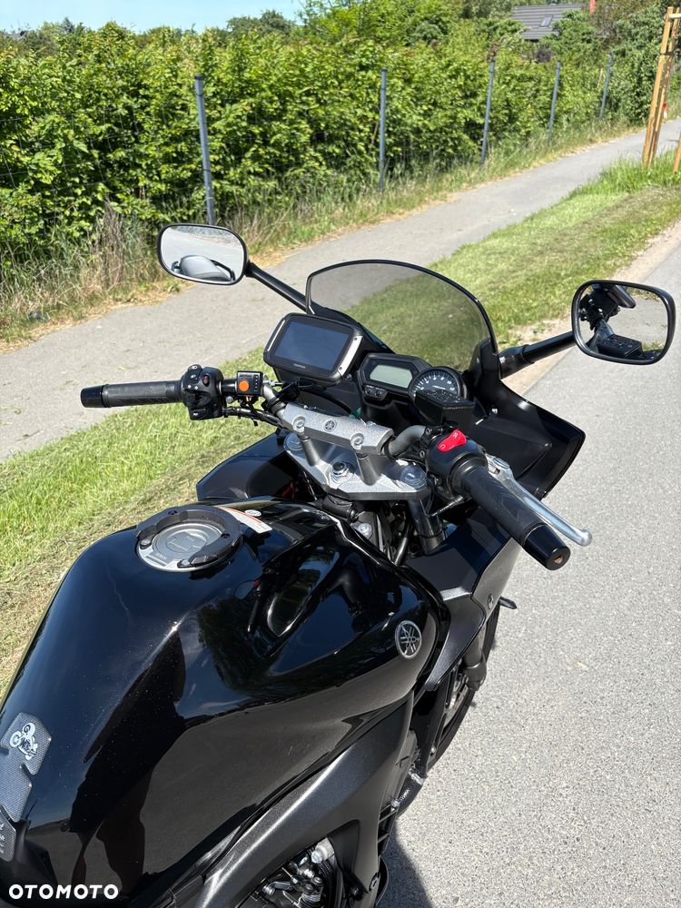 Yamaha FZ6 - 12