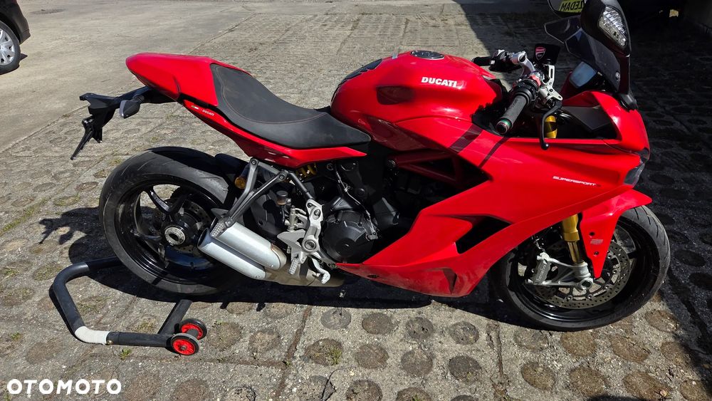 Ducati SuperSport - 6