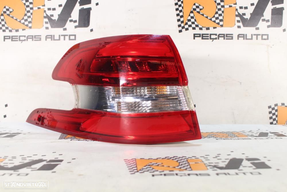 Farolim Esquerdo Peugeot 308 Sw Ii  Farolim Condutor Do Chassi 308 Car - 2