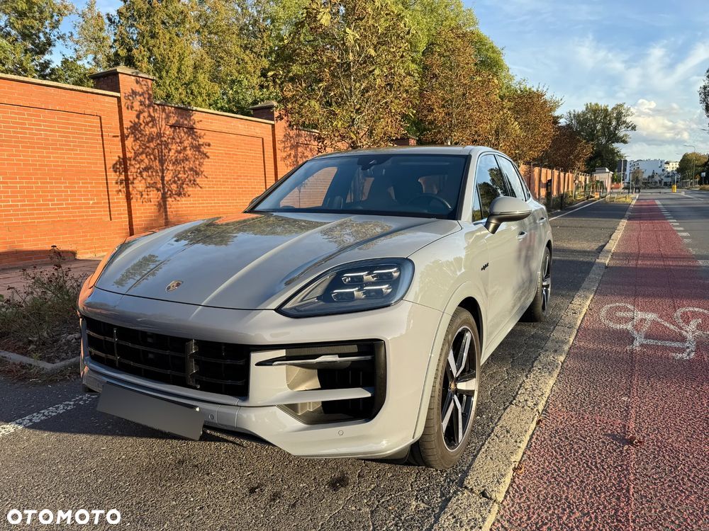 Porsche Cayenne E-Hybrid - 3