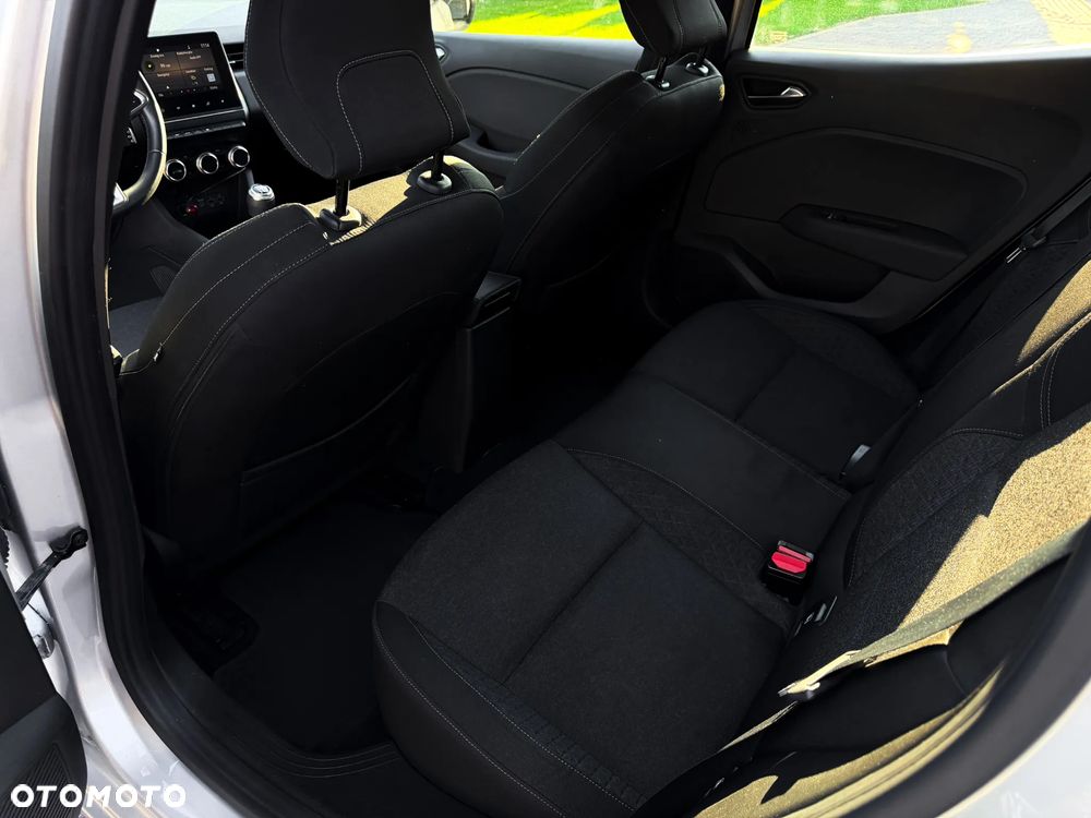 Renault Clio TCe 100 BUSINESS EDITION - 10