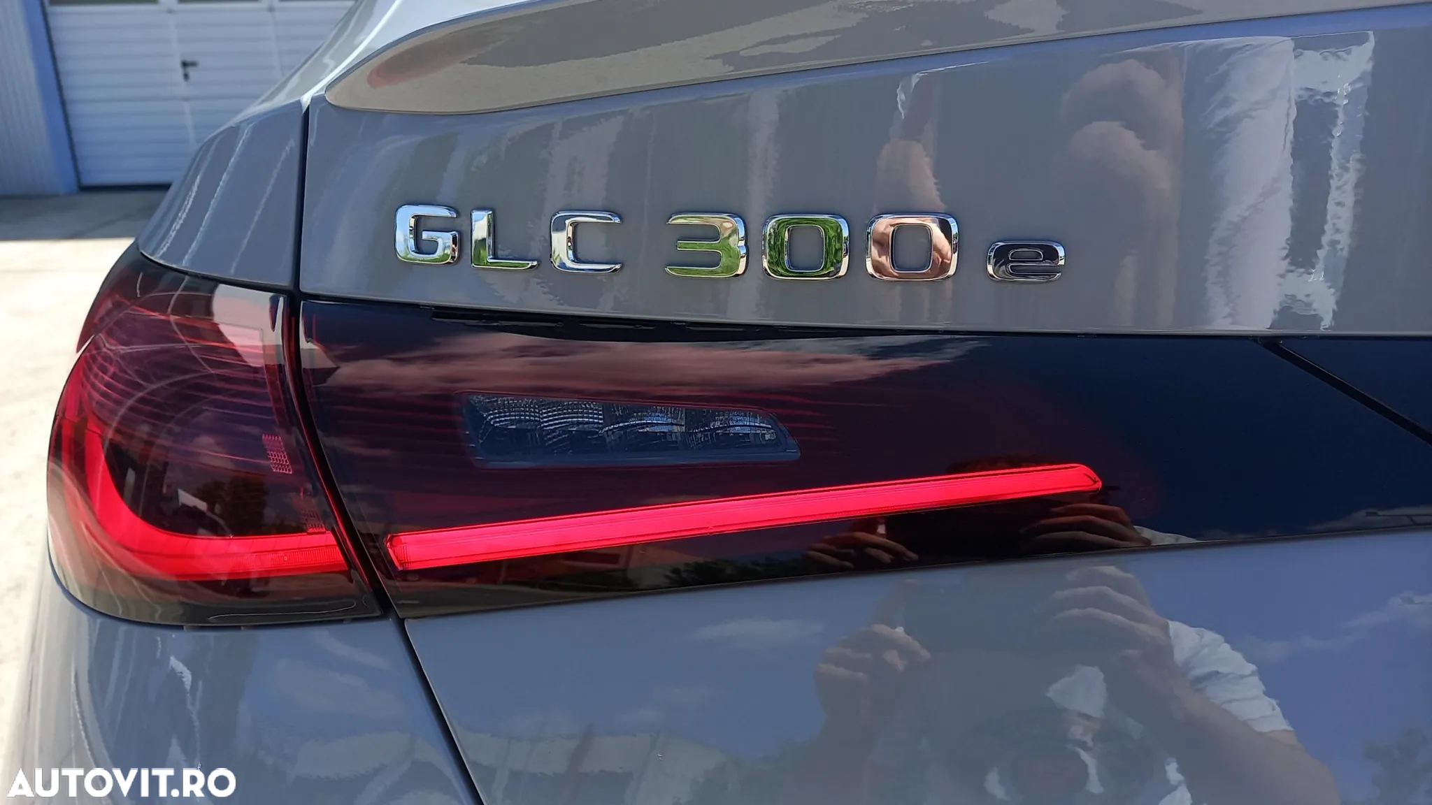 Mercedes-Benz GLC Coupe 300 e 4Matic 9G-TRONIC Edition AMG Line - 12