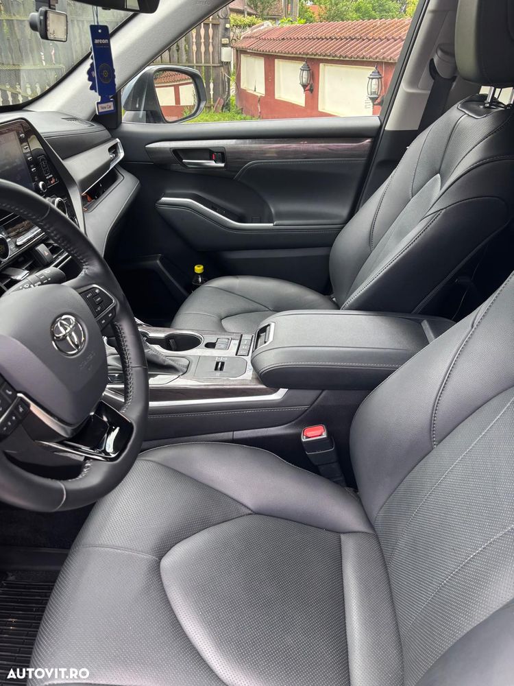 Toyota Highlander 2.5 L Dynamic Force 248CP Exclusive Pearly - 15