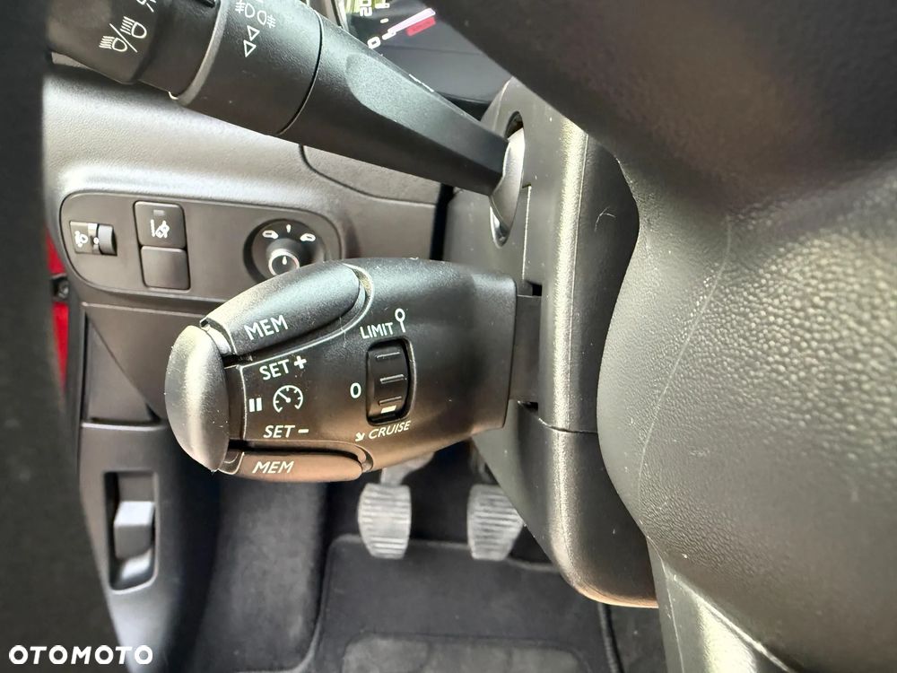 Citroën C3 Pure Tech 83 S&S LIVE - 17