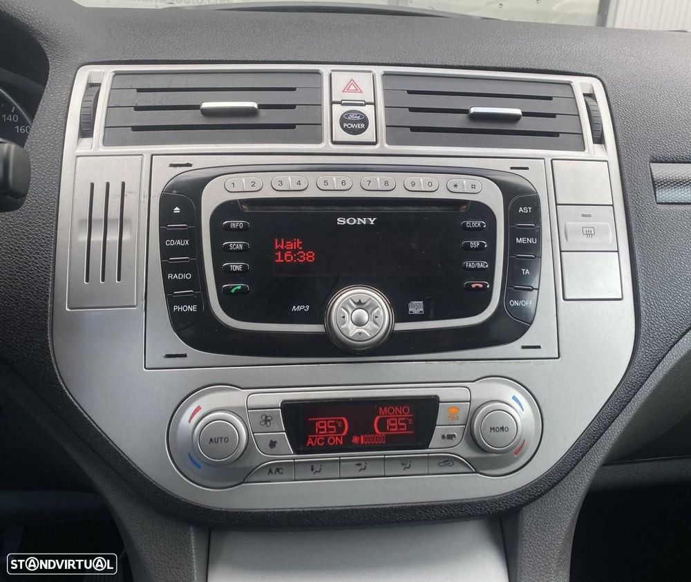 Ford Kuga 2.0 TDCi Titanium - 11