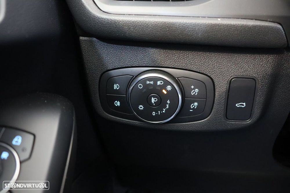 Ford Focus SW 1.5 TDCi EcoBlue Active Aut. - 10