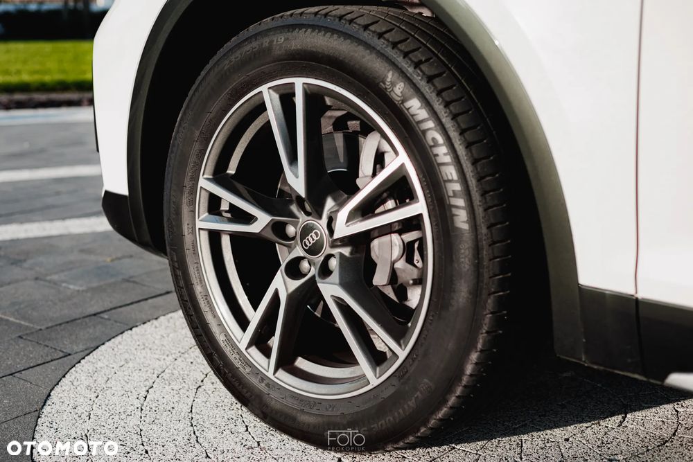Audi Q5 35 TDI mHEV S tronic - 22