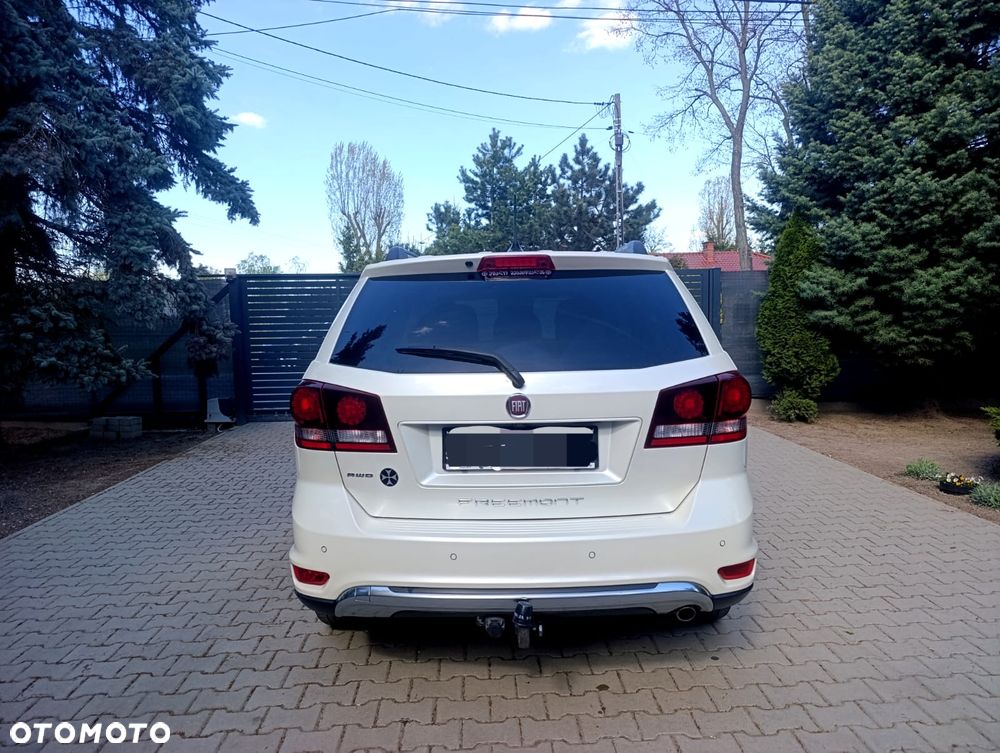 Fiat Freemont 2.0 Multijet 16V DPF Automatik Allrad Black Code - 3