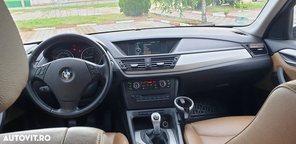 BMW X1 2010 — imagine 5