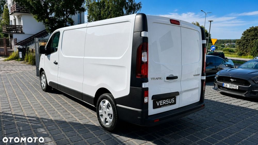 Renault Trafic - 6