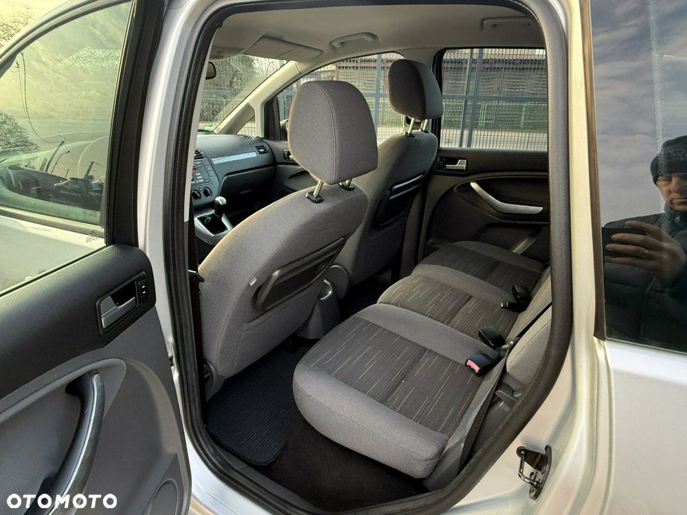 Ford C-MAX - 7