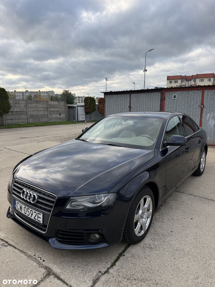 Audi A4 Limousine