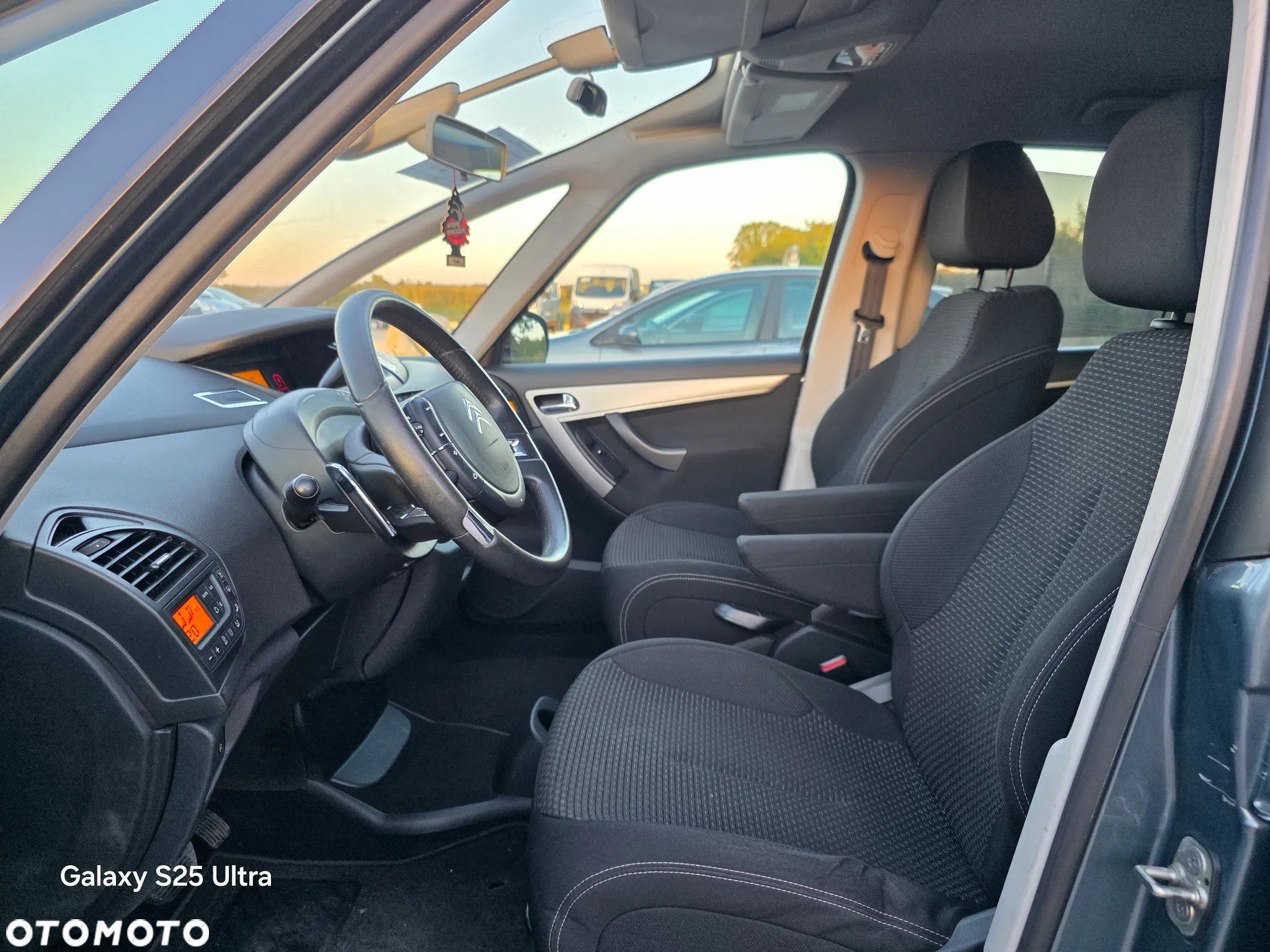 Citroën C4 Picasso - 27