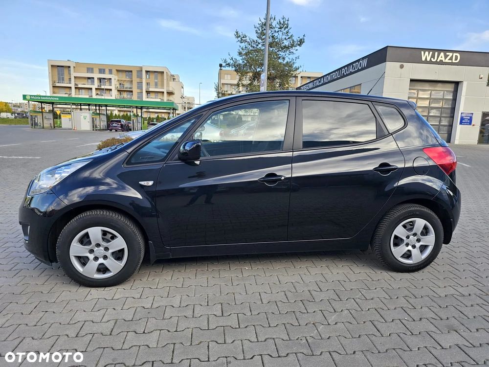 Kia Venga 1.6 CVVT Black Collection - 16