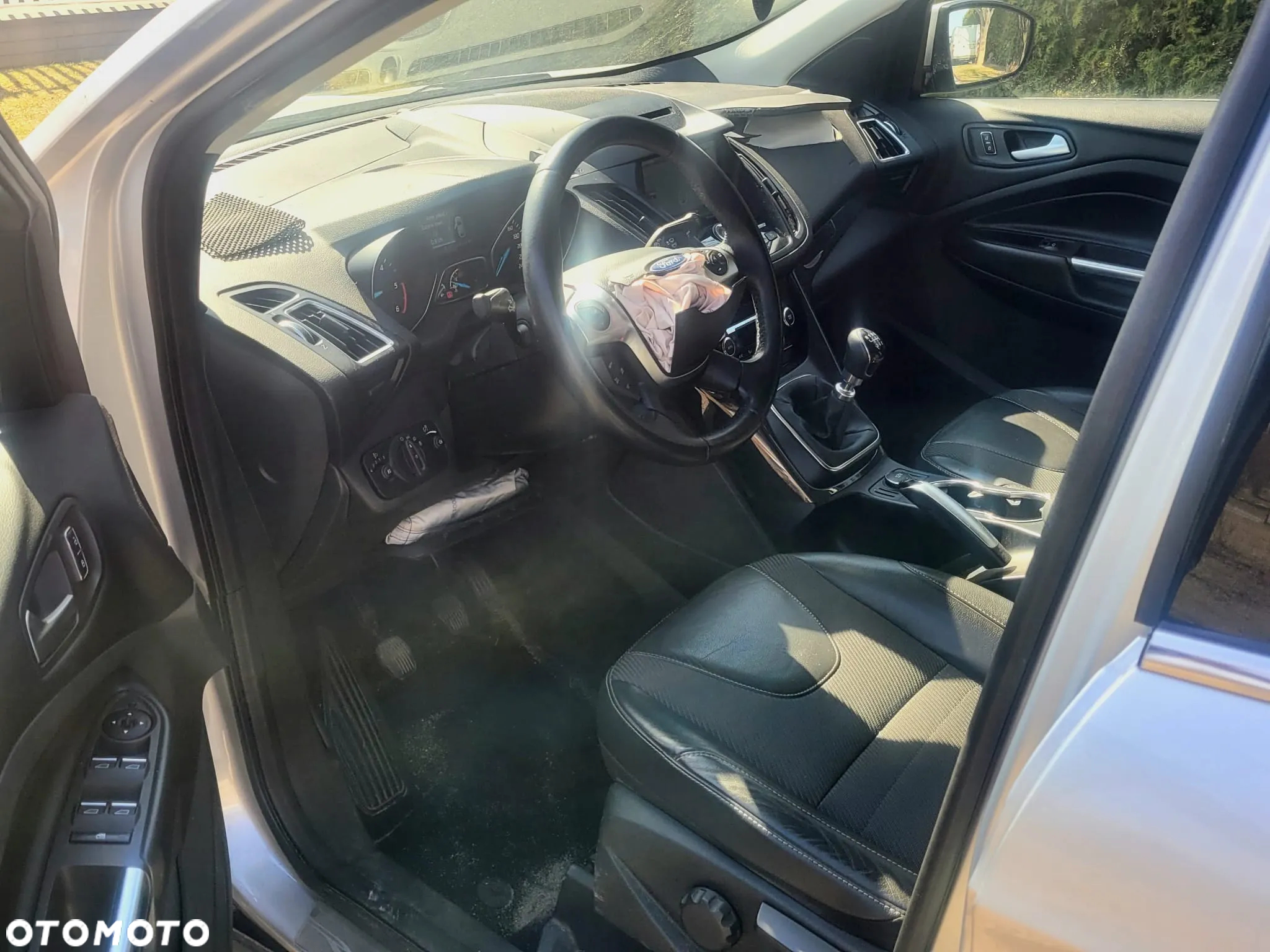 Ford Kuga 2.0 TDCi 2x4 SYNC - 14