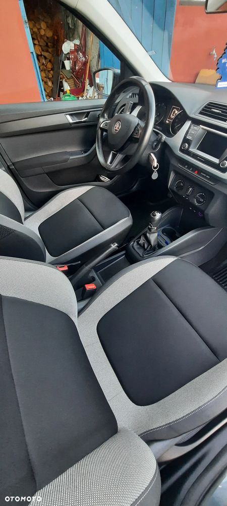 Skoda Fabia - 16