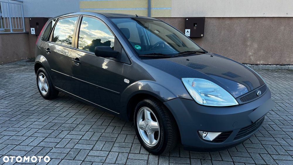Ford Fiesta 1.4 Ambiente - 4