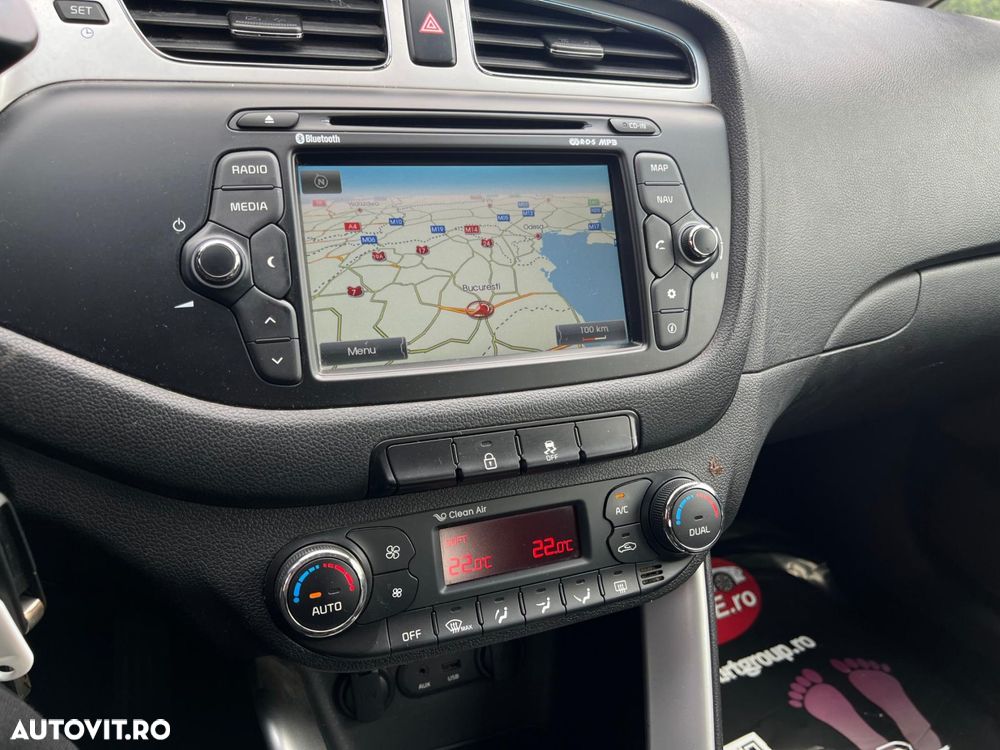 Kia Ceed - 16