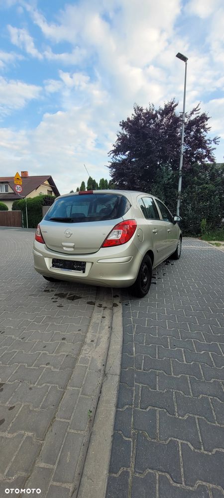 Opel Corsa - 14