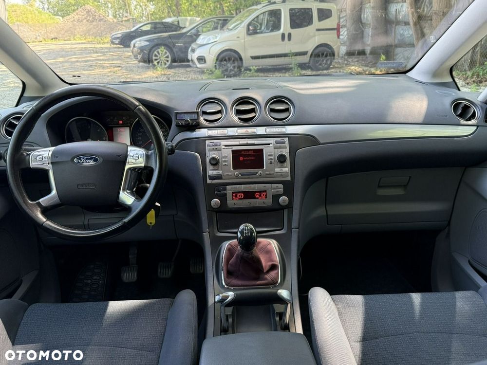 Ford S-Max 1.8 TDCi Ambiente - 21