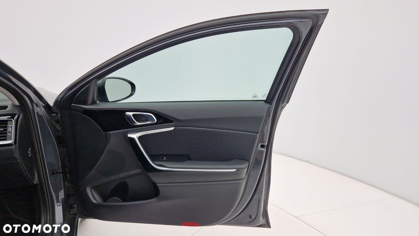 Kia Ceed - 19