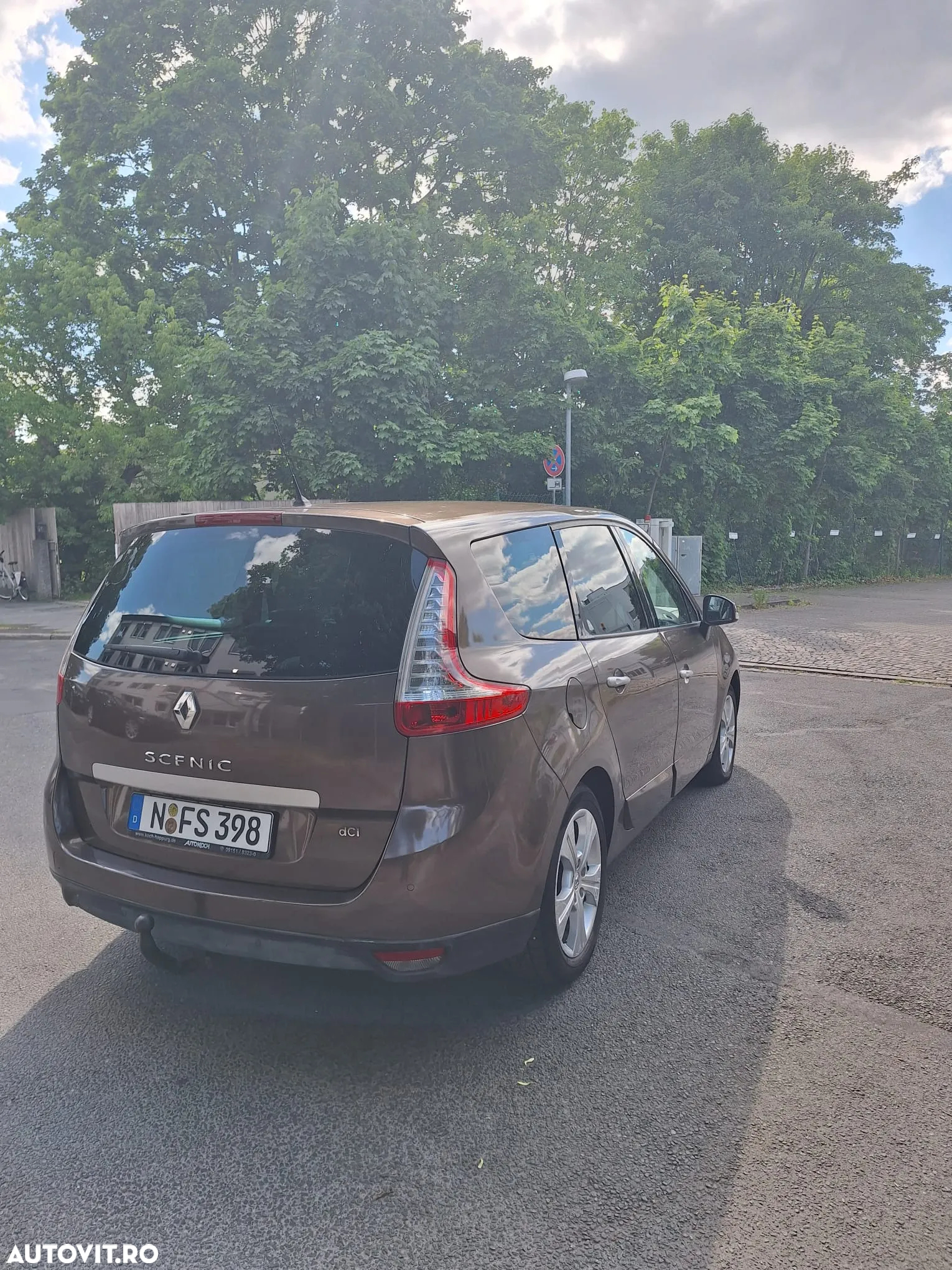 Renault Grand Scenic - 3