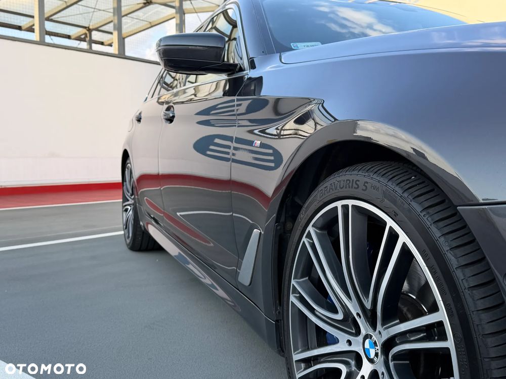 BMW Seria 5 540d xDrive Sport Line - 9