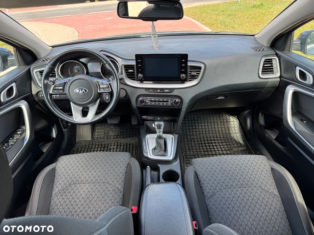 Kia Ceed 1.4 T-GDI M DCT - 4