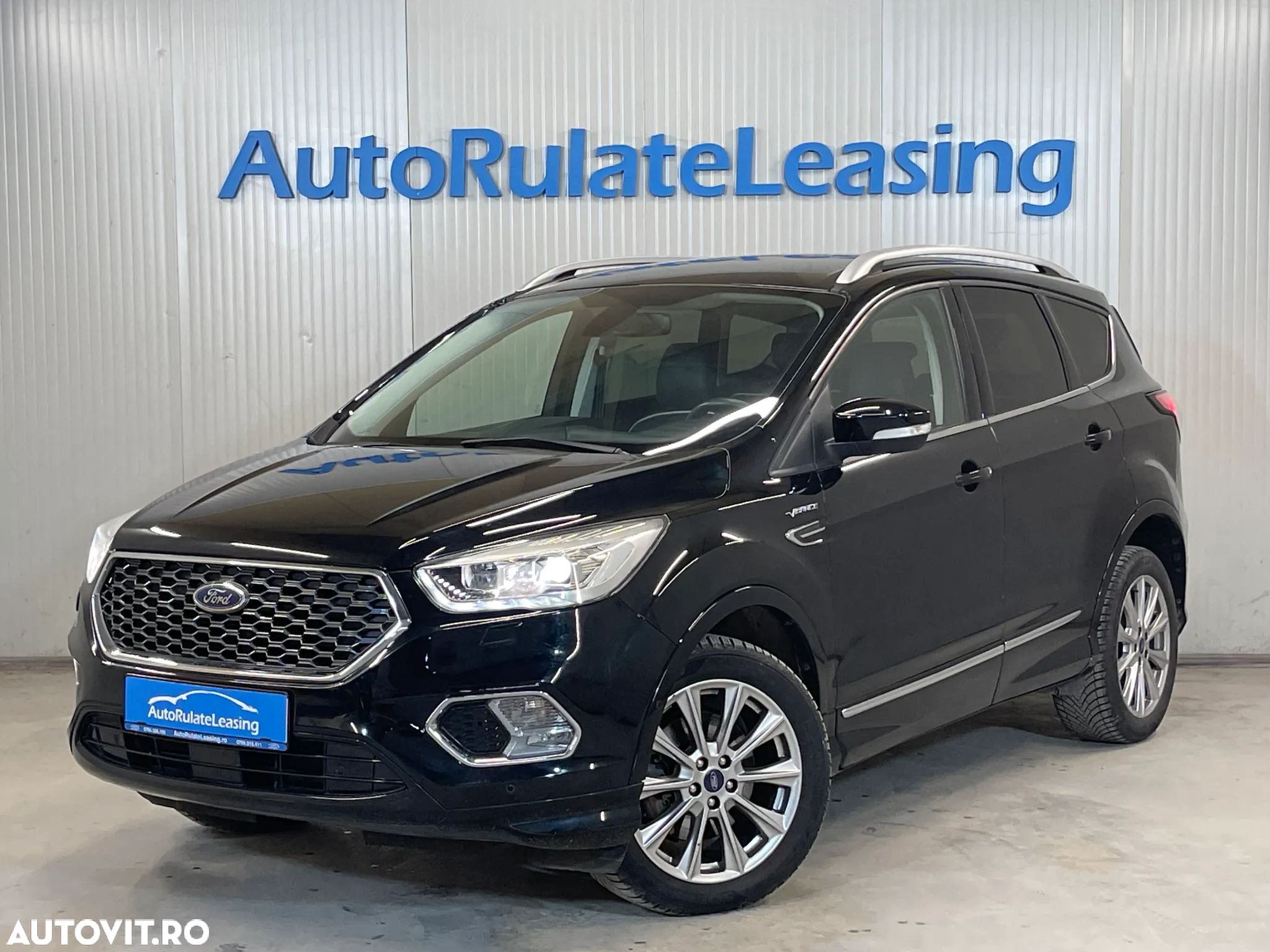 Ford Kuga 2.0 TDCi 4WD Powershift Vignale - 1