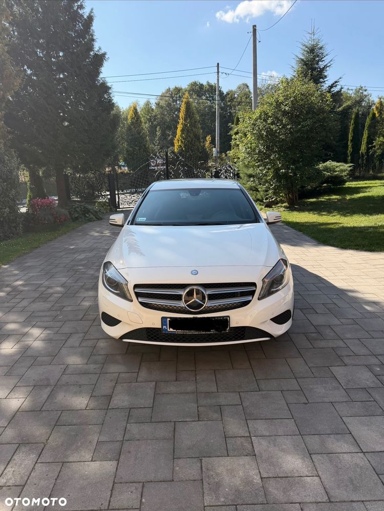 Mercedes-Benz Klasa A 250 4Matic 7G-DCT - 2