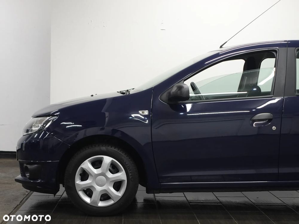 Dacia Sandero 1.2 16V 75 Essentiel - 17
