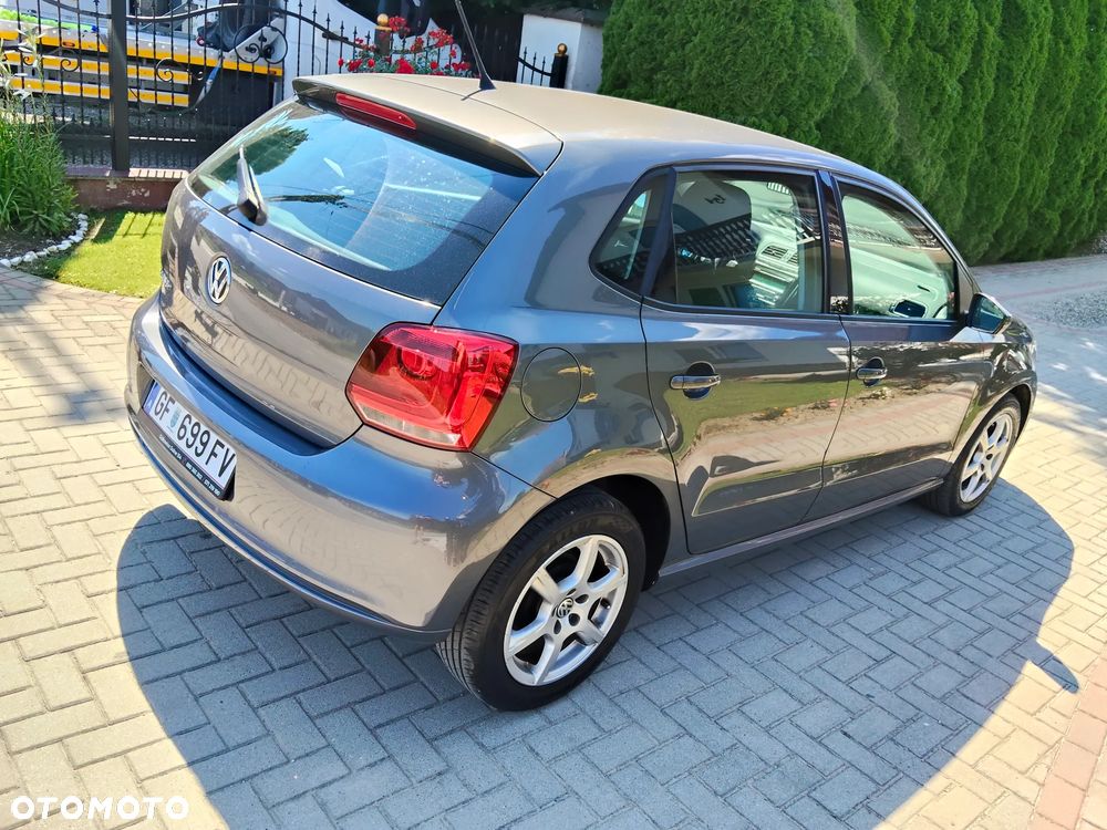 Volkswagen Polo 1.2 Comfortline - 12