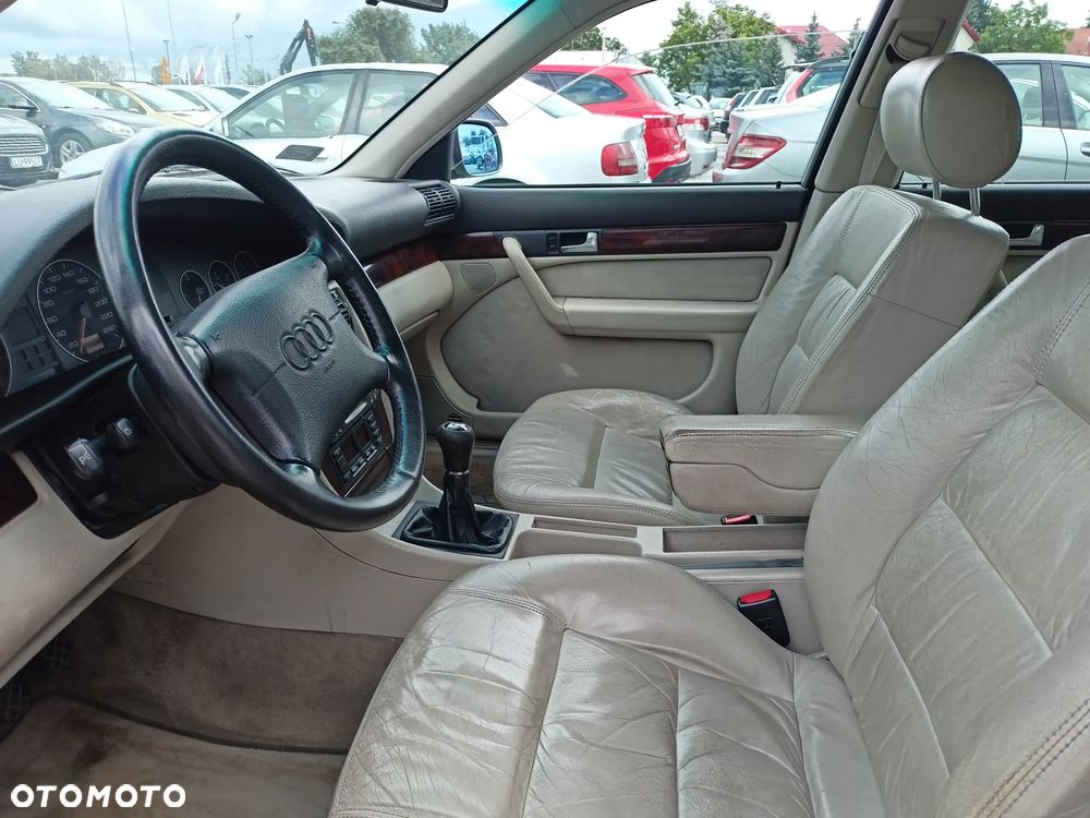 Audi A6 Avant 1.8 - 8