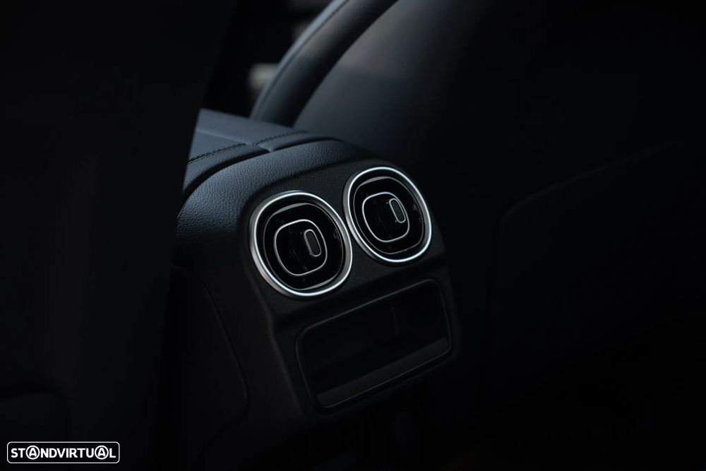 Mercedes-Benz C 300 de Avantgarde - 40