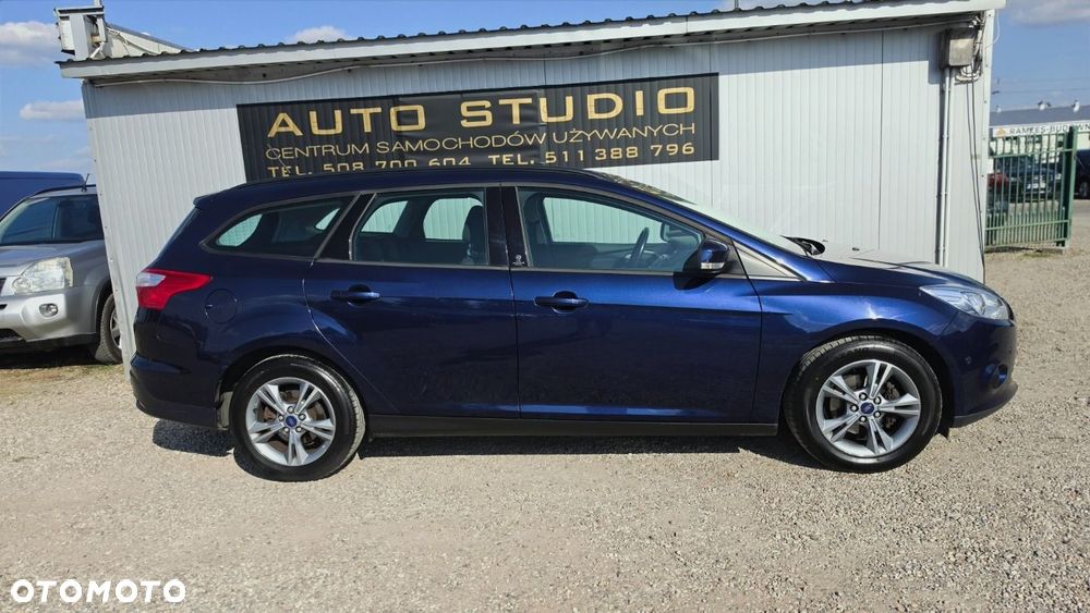 Ford Focus 1.0 EcoBoost Start-Stopp-System Champions Edition - 28