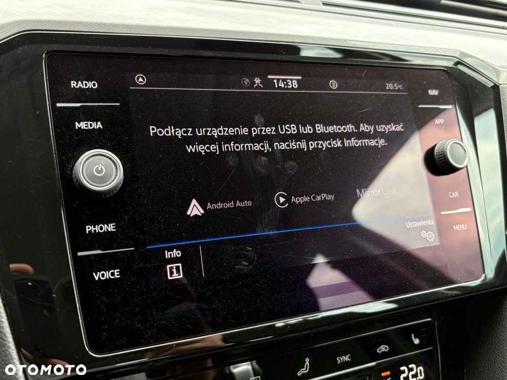 Volkswagen Passat - 33