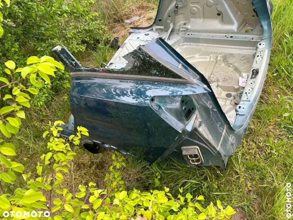 Peugeot 3008 ll tył ćwiartki. - 3