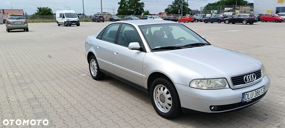 Audi A4 Limousine 1.8 - 1