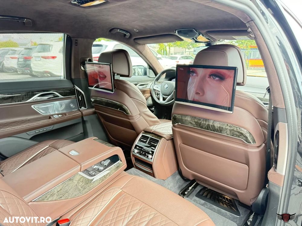 BMW Seria 7 740d xDrive MHEV - 8