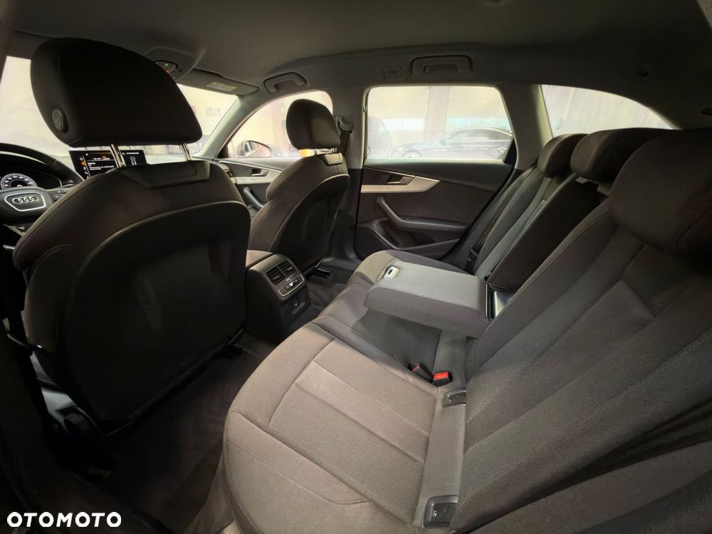 Audi A4 Avant 40 TFSI mHEV Advanced S tronic - 27