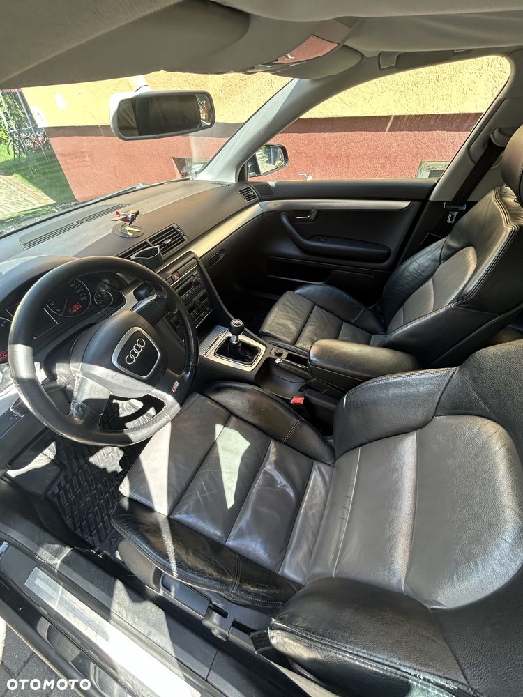 Audi A4 Avant - 7