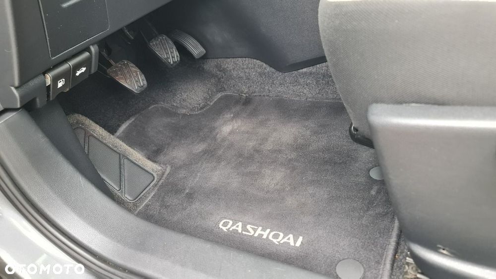 Nissan Qashqai - 15