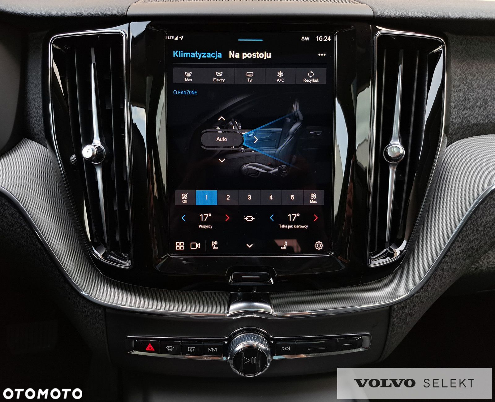 Volvo XC 60 - 23